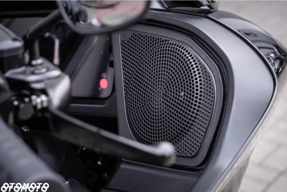 Harley-Davidson Touring Road Glide - 39