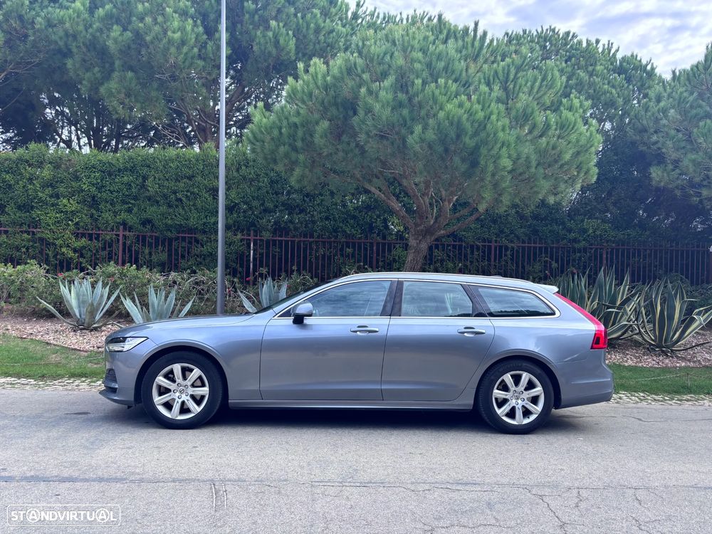 Volvo V90 2.0 D4 Momentum Geartronic - 2