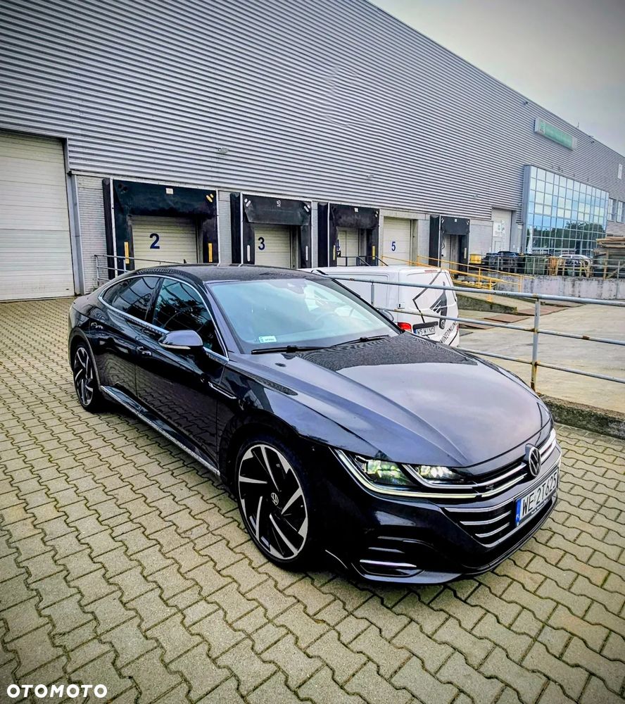 Volkswagen Arteon 2.0 TDI R-Line DSG - 2