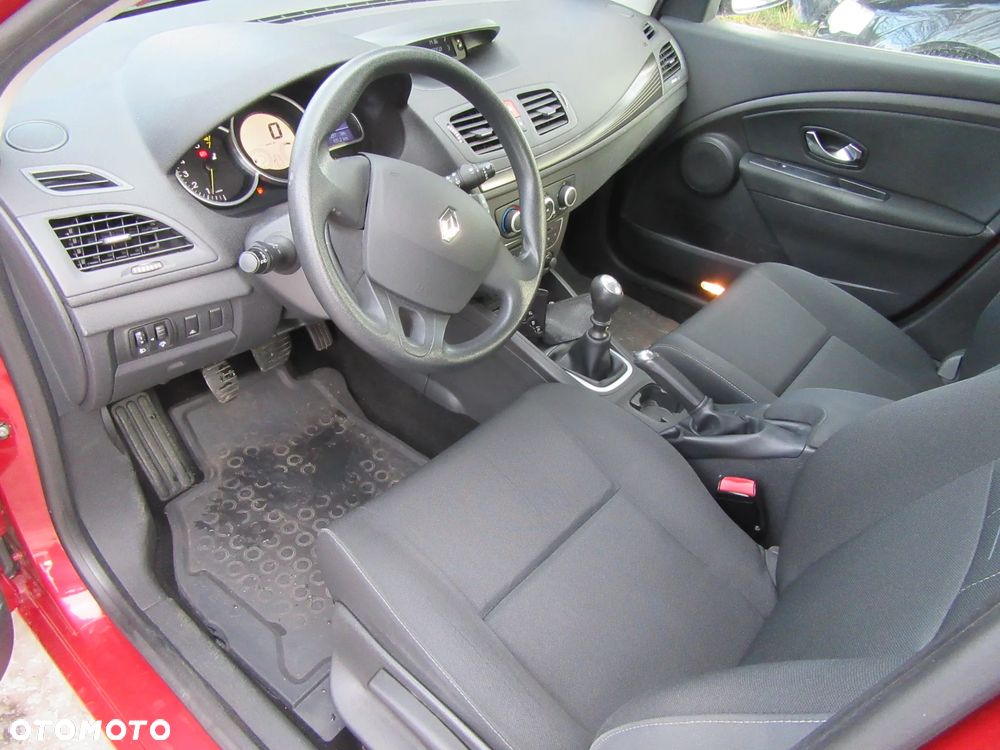Renault Megane 1.6 16V 110 Expression - 15