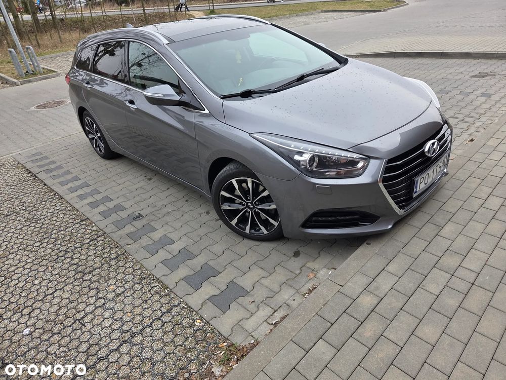 Hyundai i40 Kombi 1.7 CRDi DCT Premium - 14