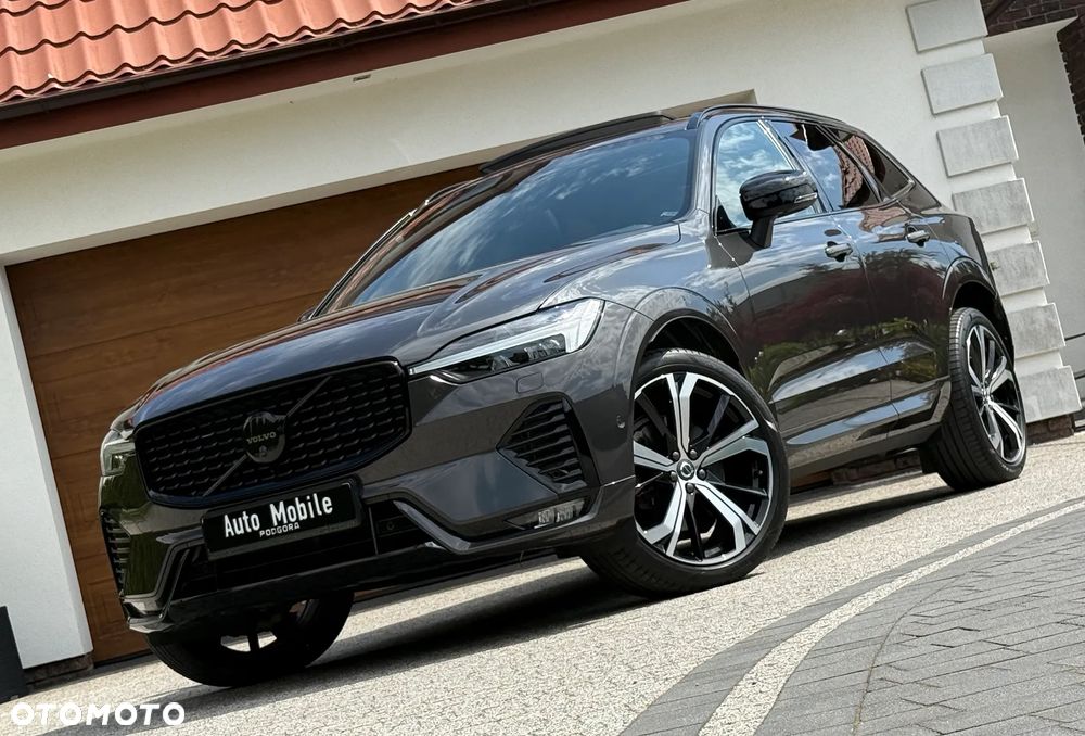 Volvo XC 60 B4 D AWD Plus Dark - 2