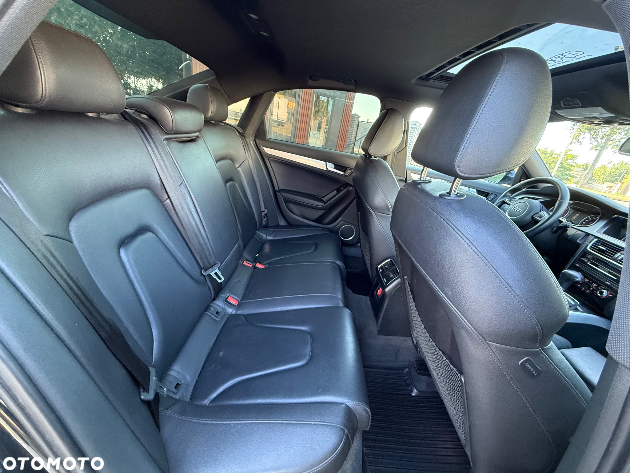Audi A4 Avant 45 TFSI quattro S tronic S line - 14