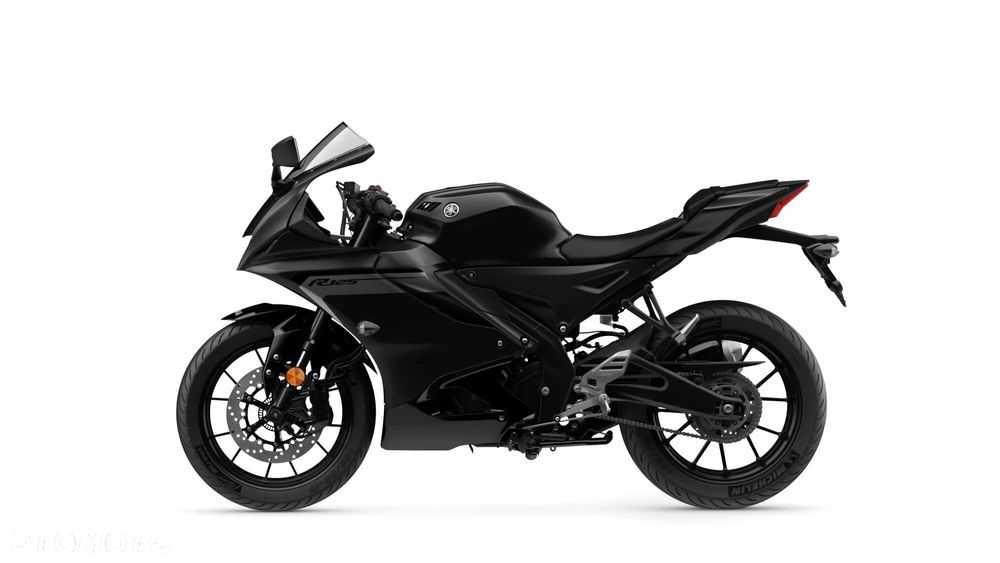 Yamaha YZF - 8