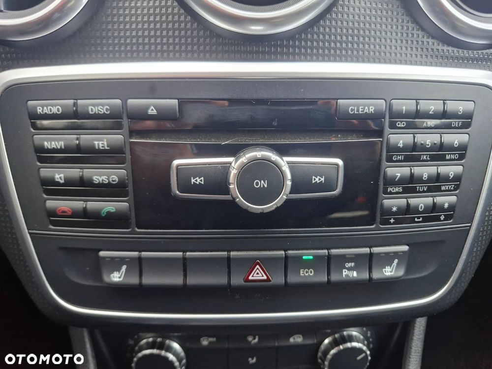 Mercedes-Benz Klasa A 180 (BlueEFFICIENCY) - 27