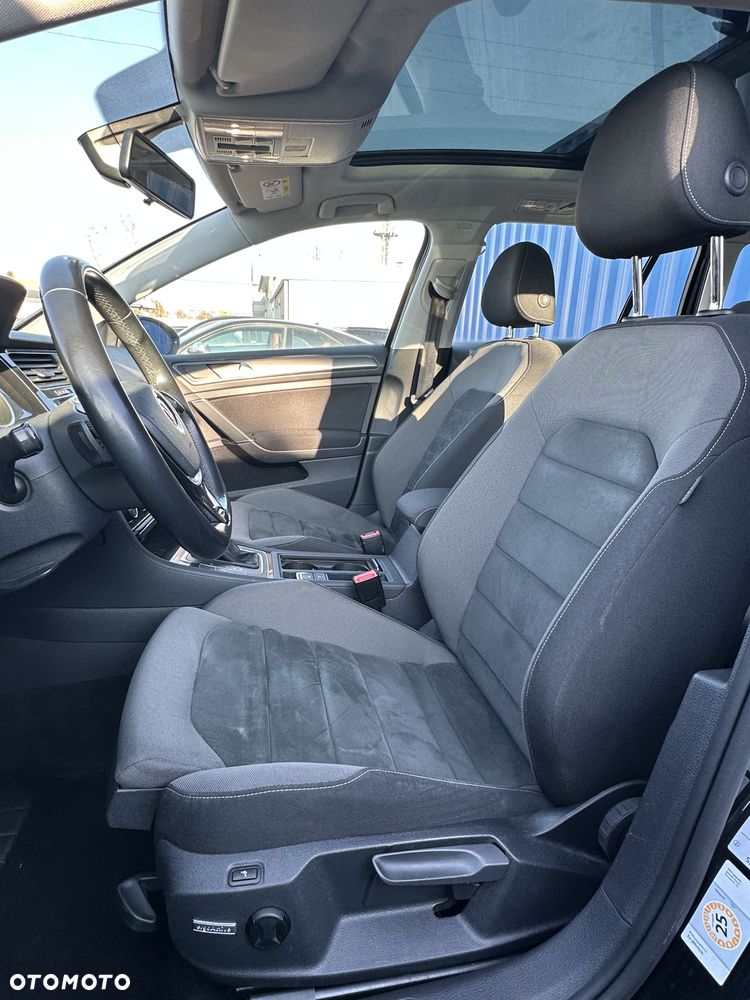 Volkswagen Golf 2.0 TDI SCR DSG Comfortline - 12
