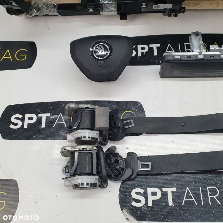 SKODA KAROQ SCOUT DESKA ROZDZIELCZA KONSOLA KOKPIT PULPIT PODUSZKI AIRBAG AIR BAG PASY KIT SET - 9