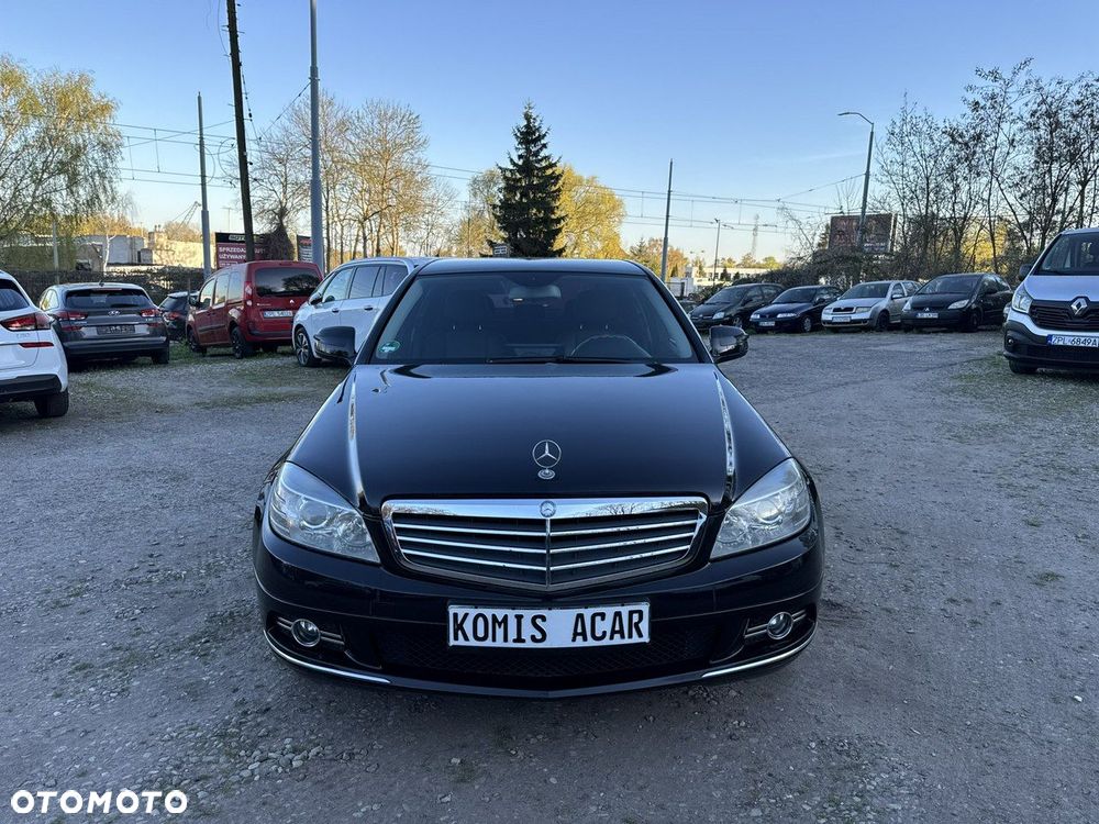 Mercedes-Benz Klasa C - 32