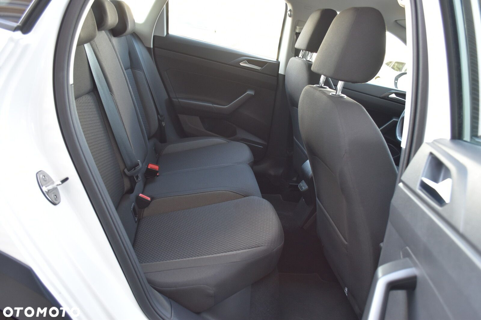 Volkswagen Taigo 1.0 TSI Life DSG - 14