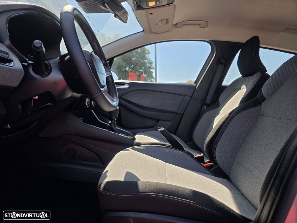 Renault Clio - 20