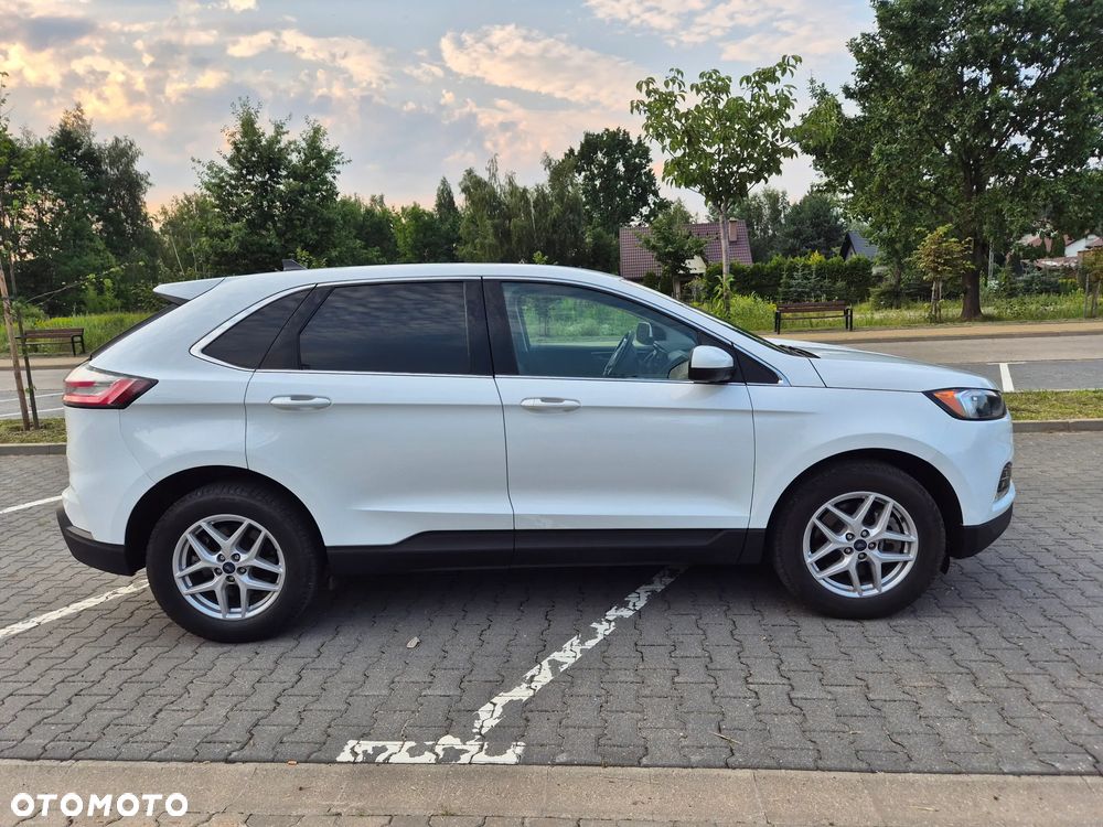Ford Edge - 4