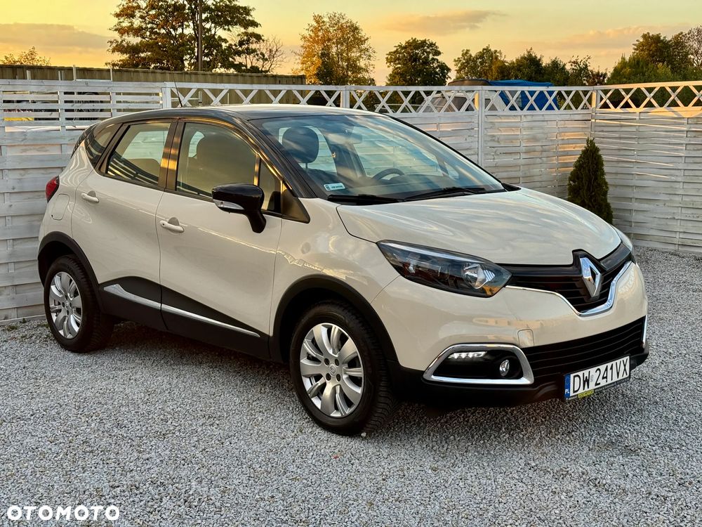 Renault Captur 1.2 TCe Intens EDC - 4