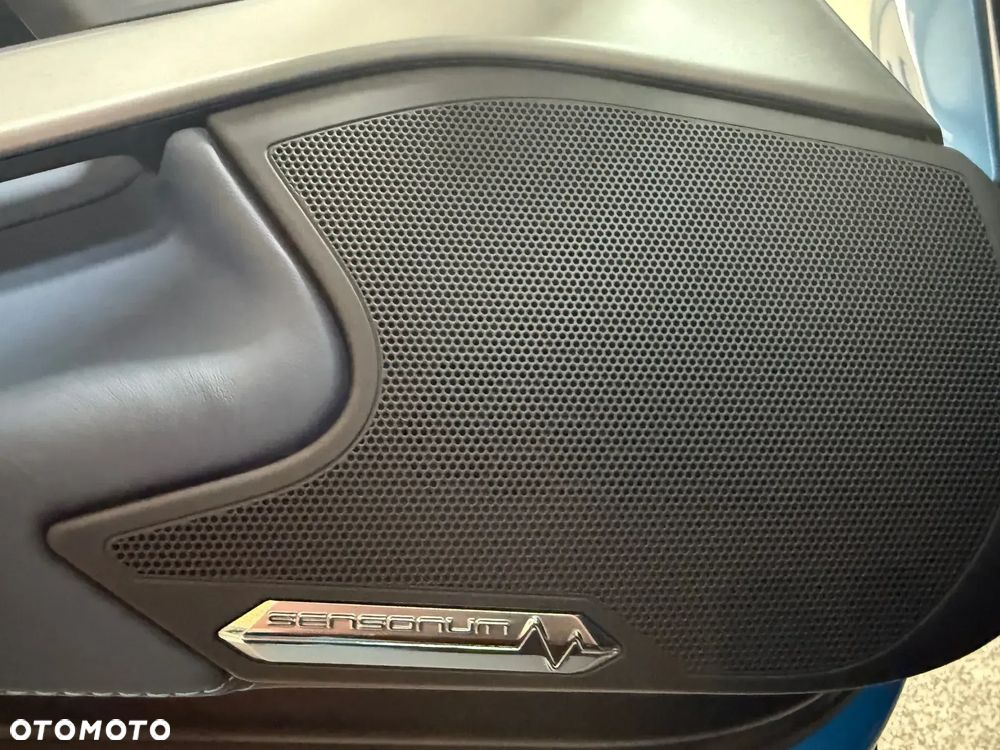 Lamborghini Aventador - 27