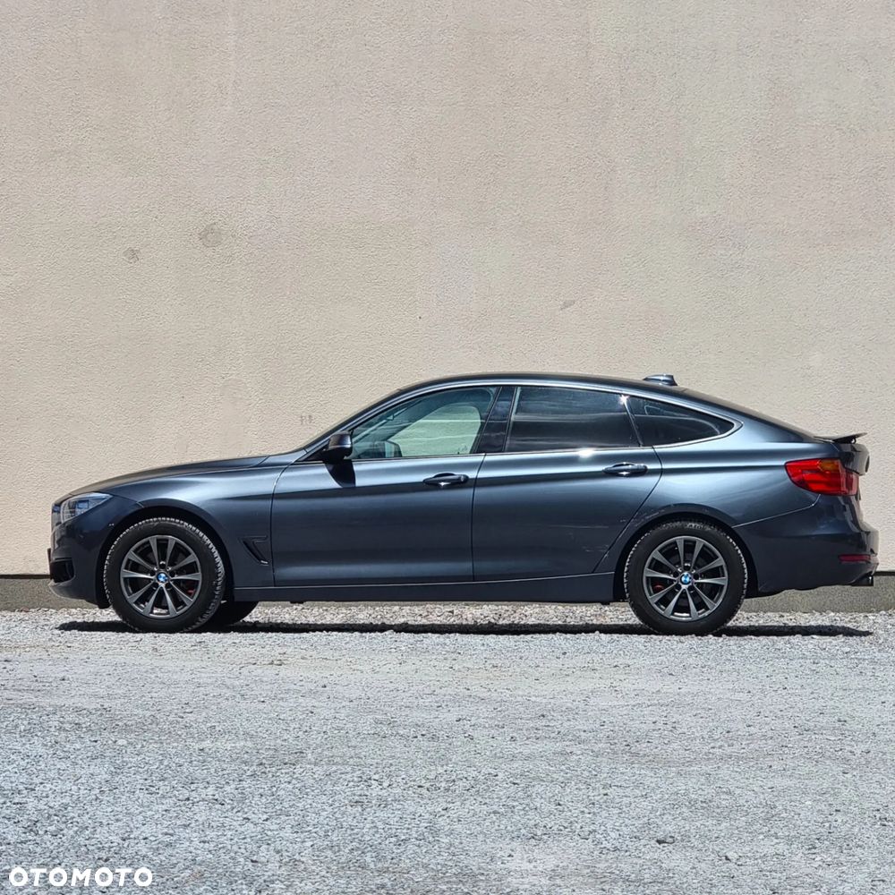 BMW 3GT 328i xDrive - 9