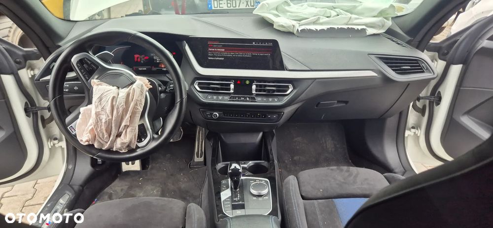 BMW Seria 2 218d Luxury Line sport - 22