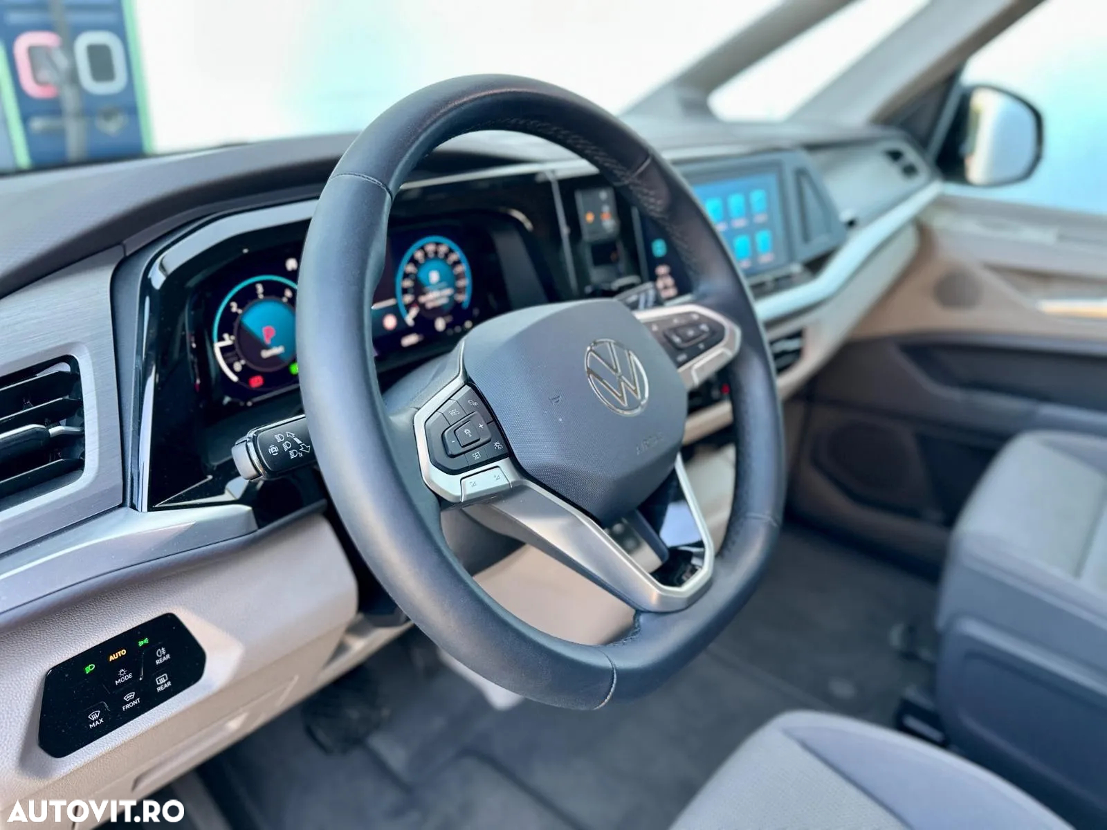 Volkswagen Multivan 2.0 TDI DSG 110KW Life - 10