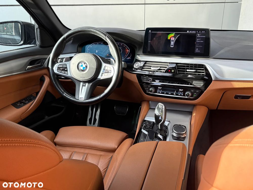 BMW Seria 5 530d xDrive mHEV M Sport sport - 15