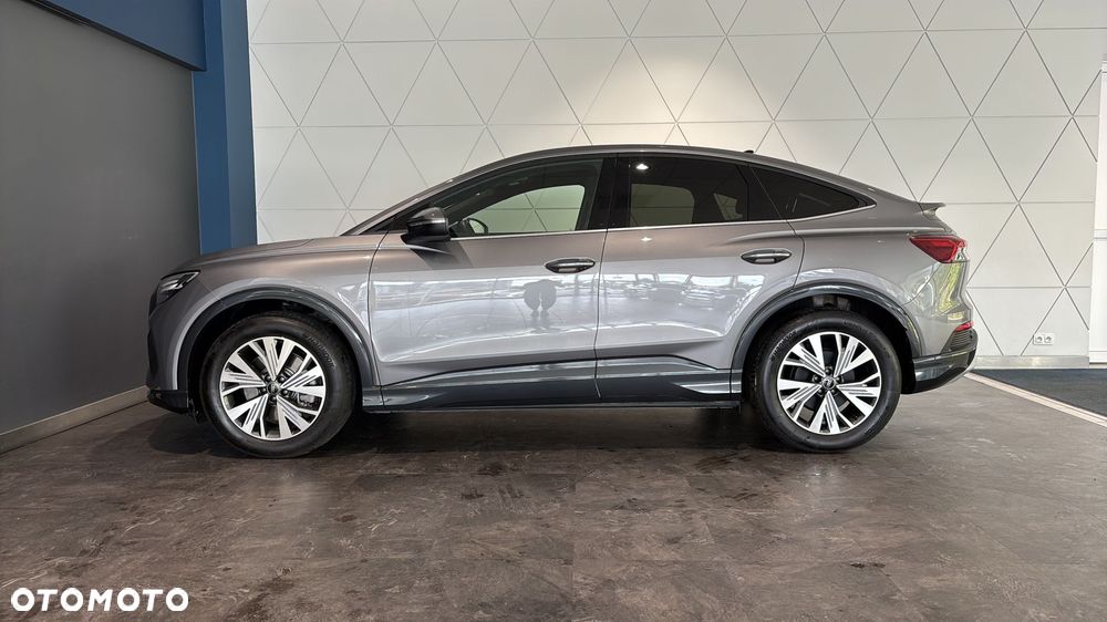 Audi Q4 e-tron - 3