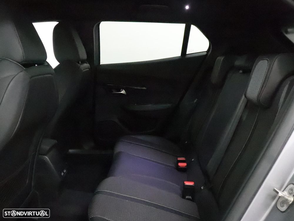 Peugeot 2008 1.5 BlueHDi GT - 5