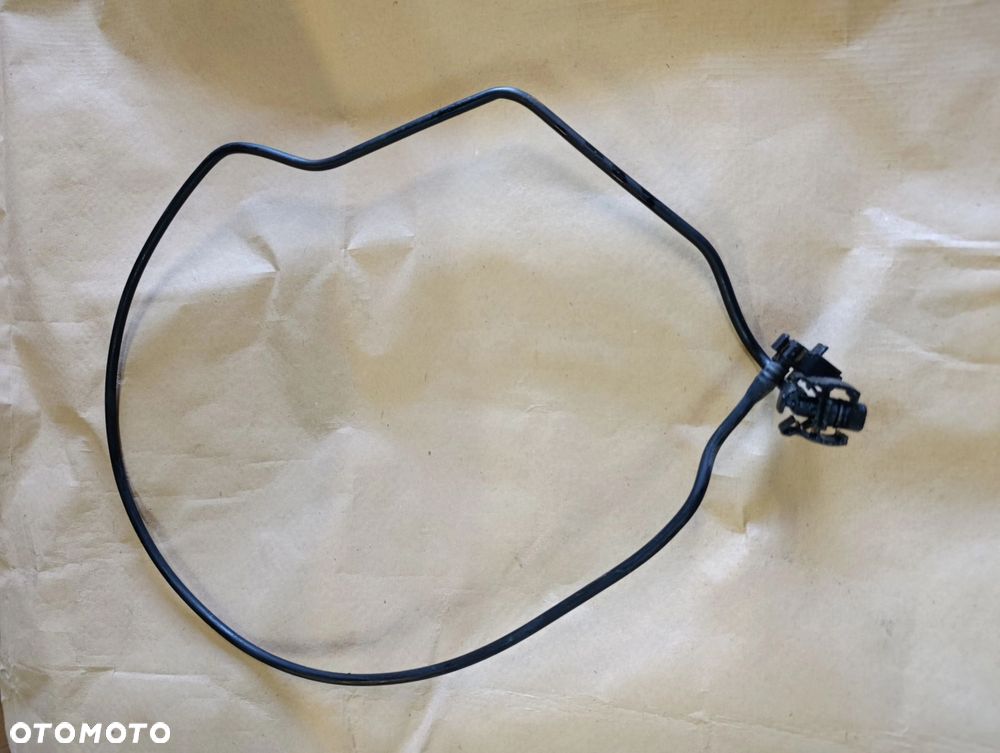 Volvo V40 II przewód zbiorniczka wyrównawczego wody 1,6D