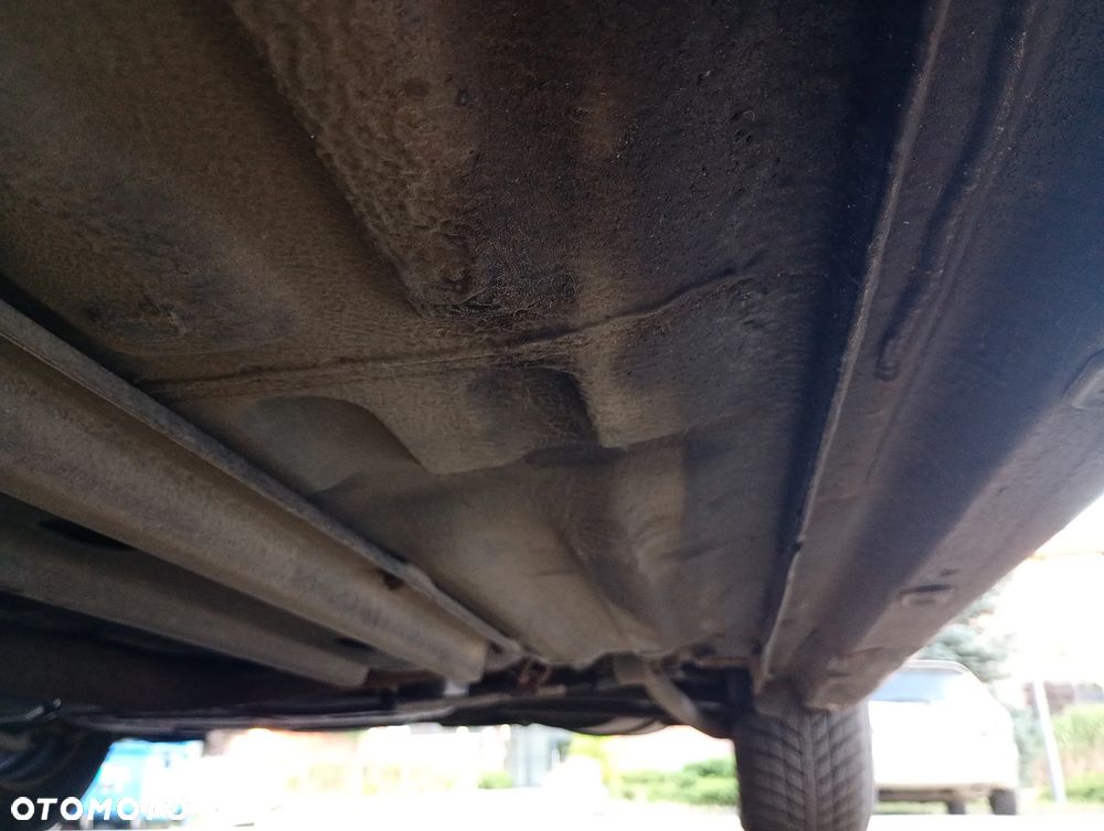 Alfa Romeo GT 1.9JTD 16V Progression - 23