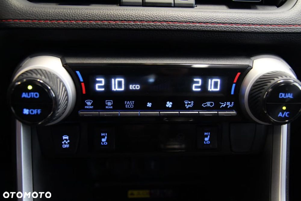 Toyota RAV4 - 15