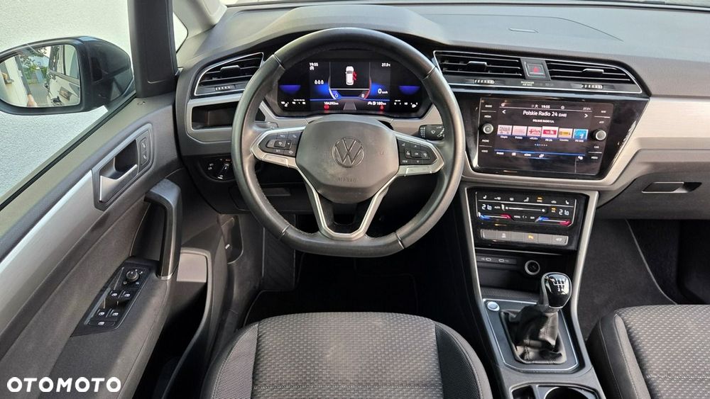 Volkswagen Touran 1.5 TSI EVO Comfortline Plus - 15