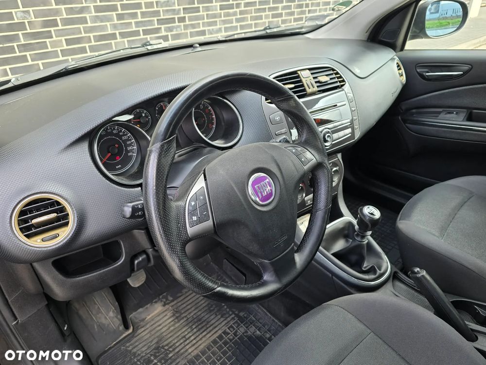 Fiat Bravo 1.4 T-JET 16V Sport Plus - 23