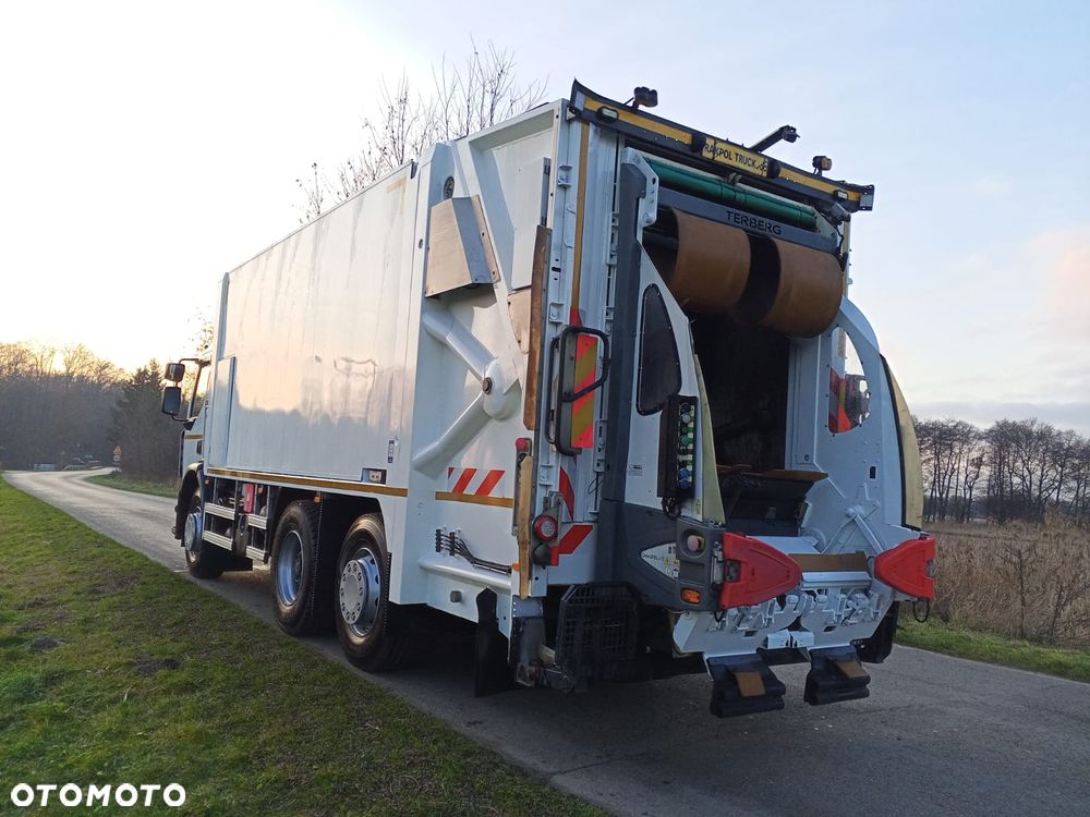 Renault Renault Śmieciarka Renault D WIDE / Euro 6 / SEMAT - 5