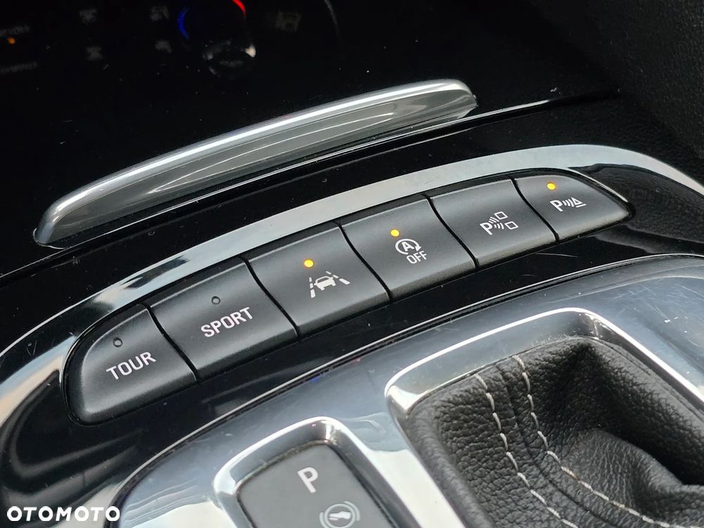 Opel Insignia 2.0 T 4x4 GSi S&S - 16