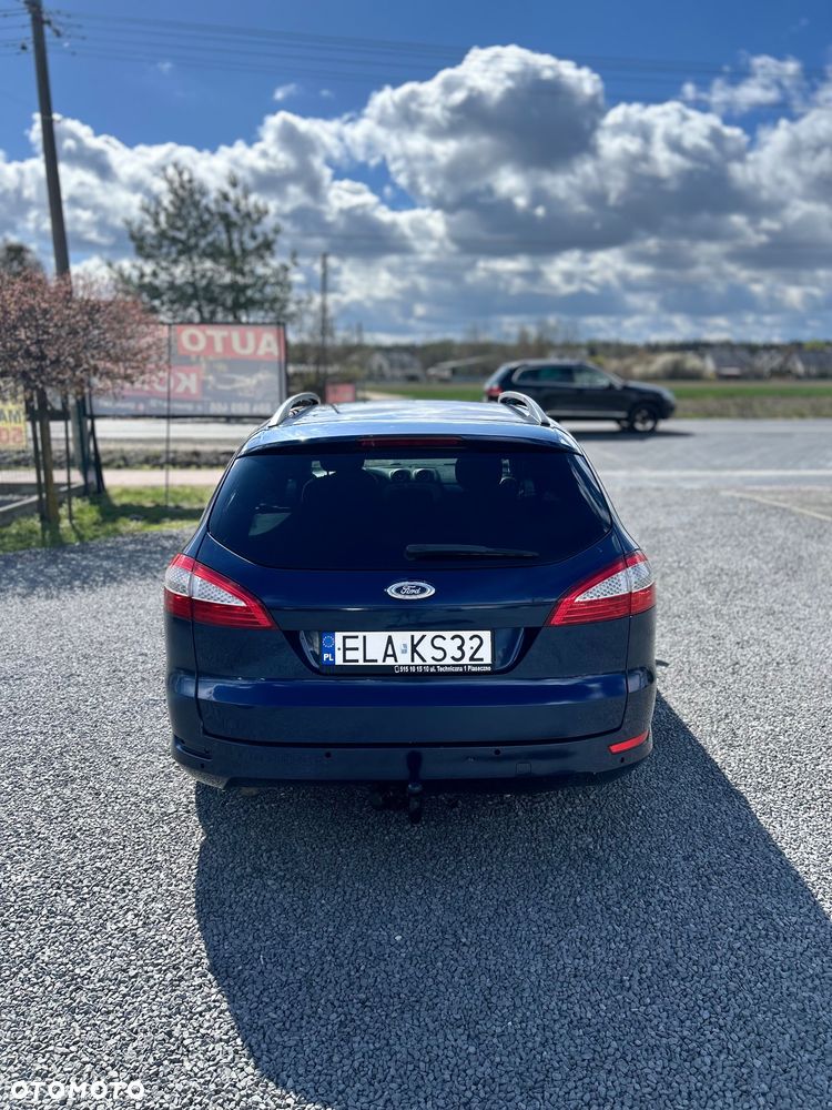 Ford Mondeo 2.0 TDCi Ambiente - 4