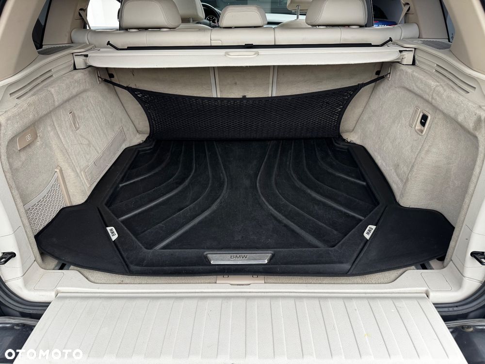 BMW X5 xDrive30d - 28