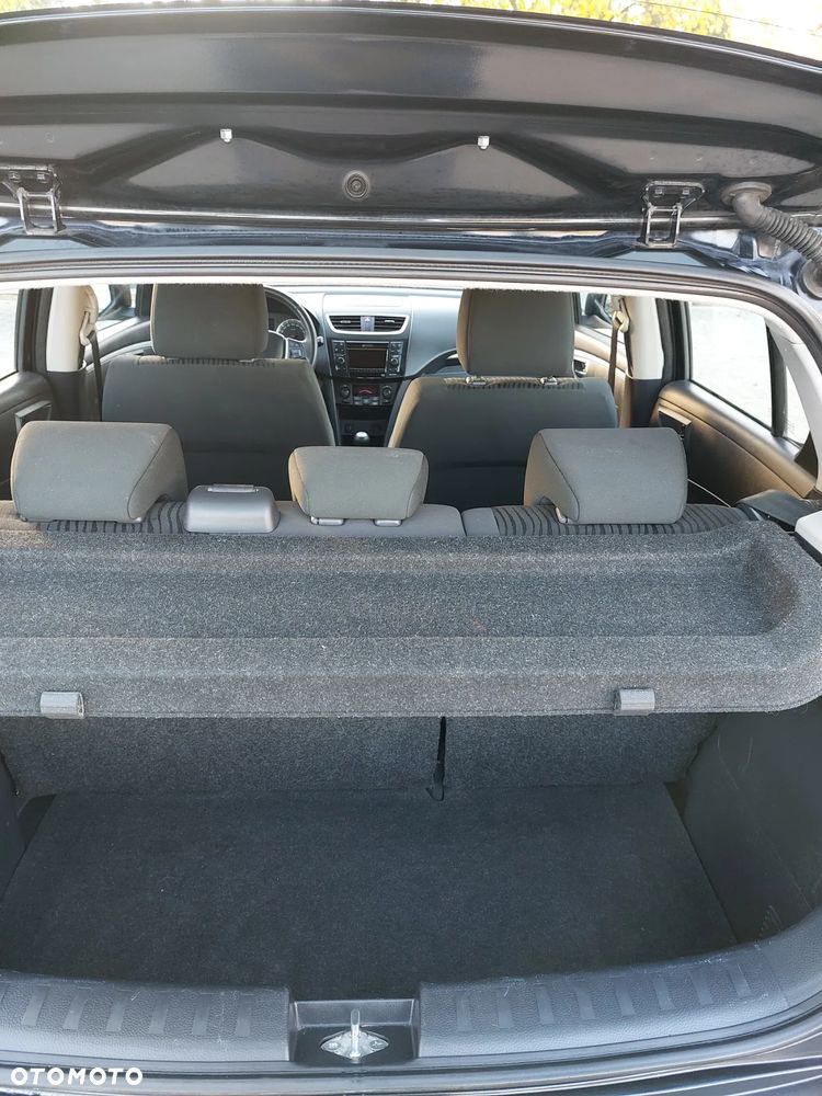 Suzuki Swift - 10
