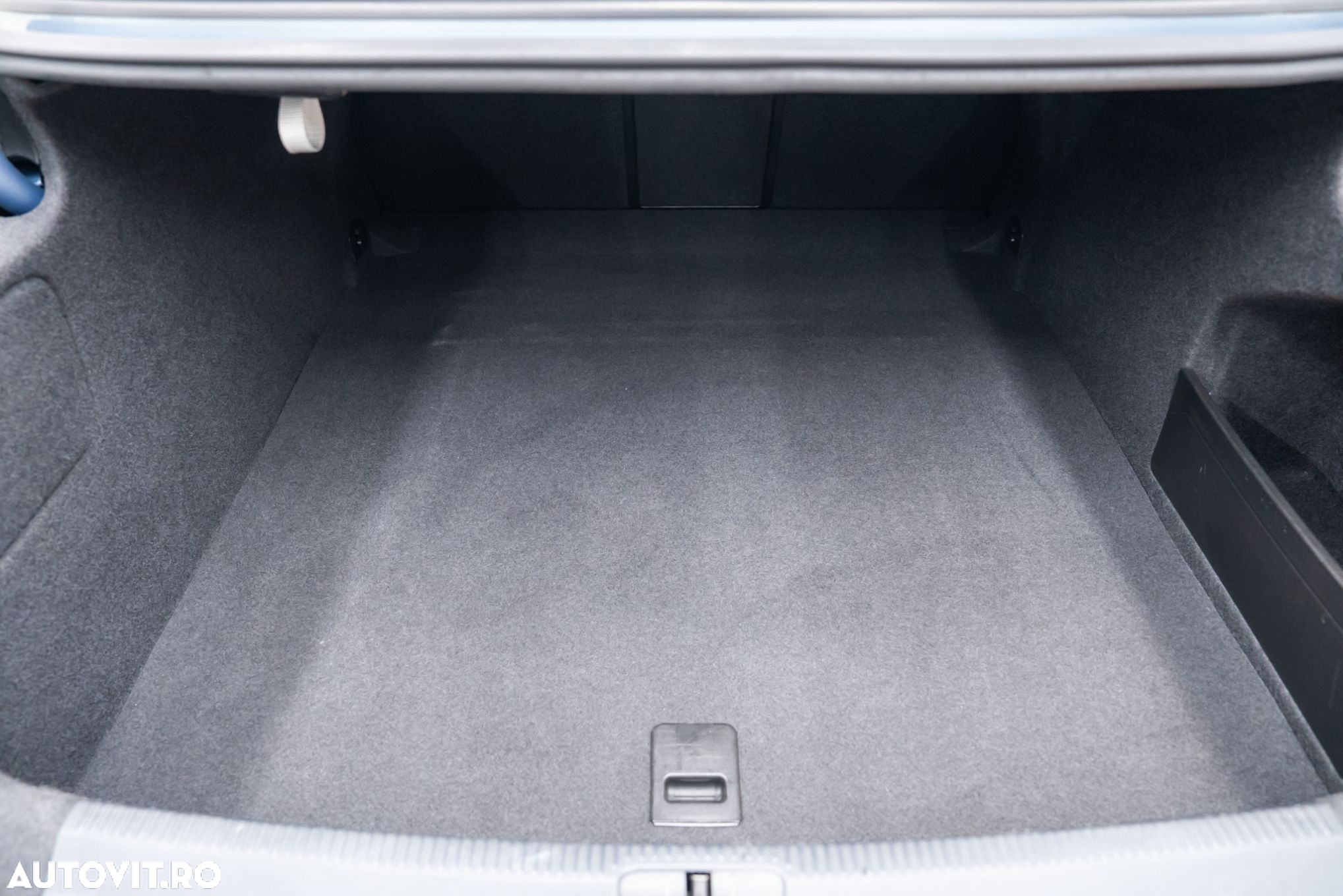 Volkswagen Passat CC - 17