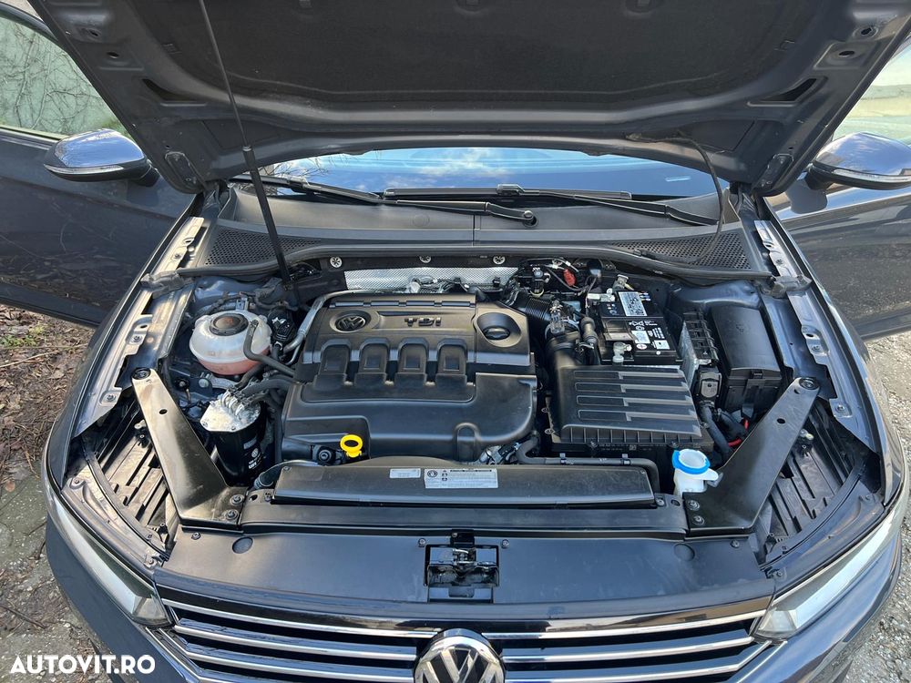 Volkswagen Passat 1.6 TDI Comfortline - 5