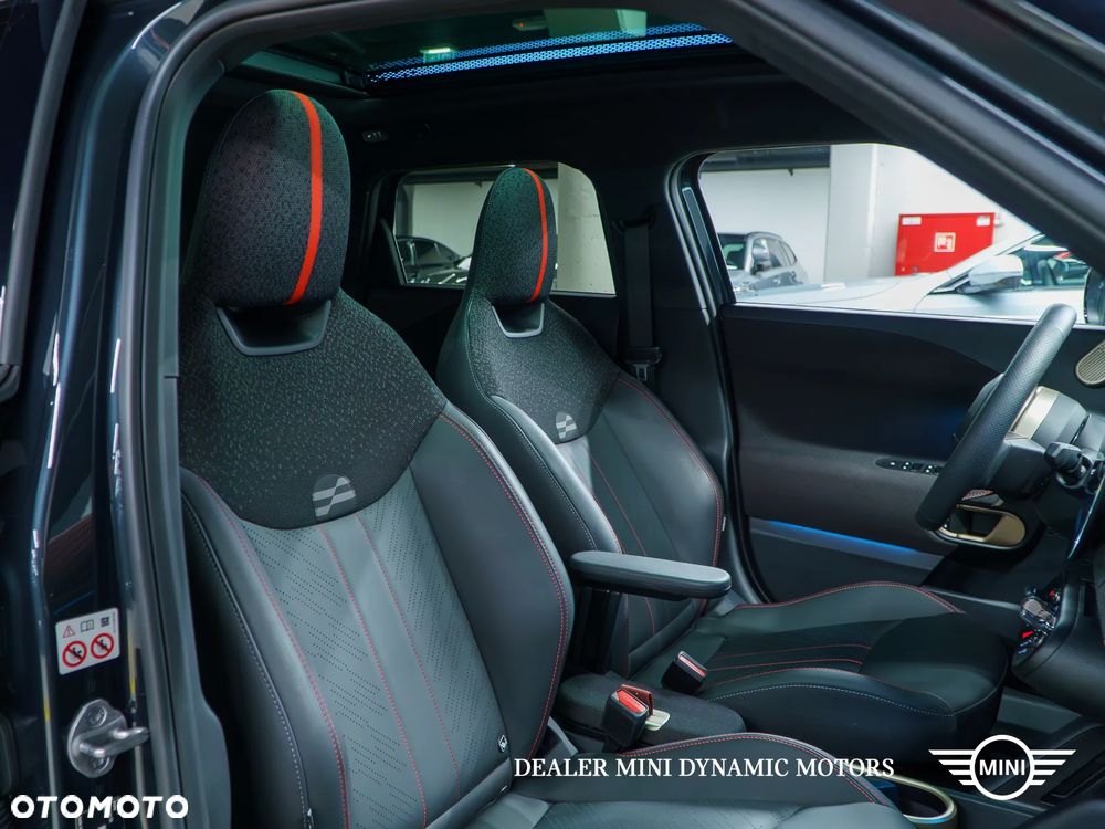 MINI Aceman SE John Cooper Works Trim - 19