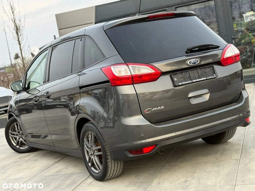Ford Grand C-MAX - 3