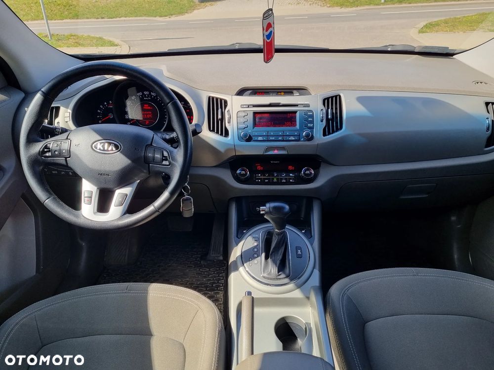 Kia Sportage 2.0 CRDI XL - 13