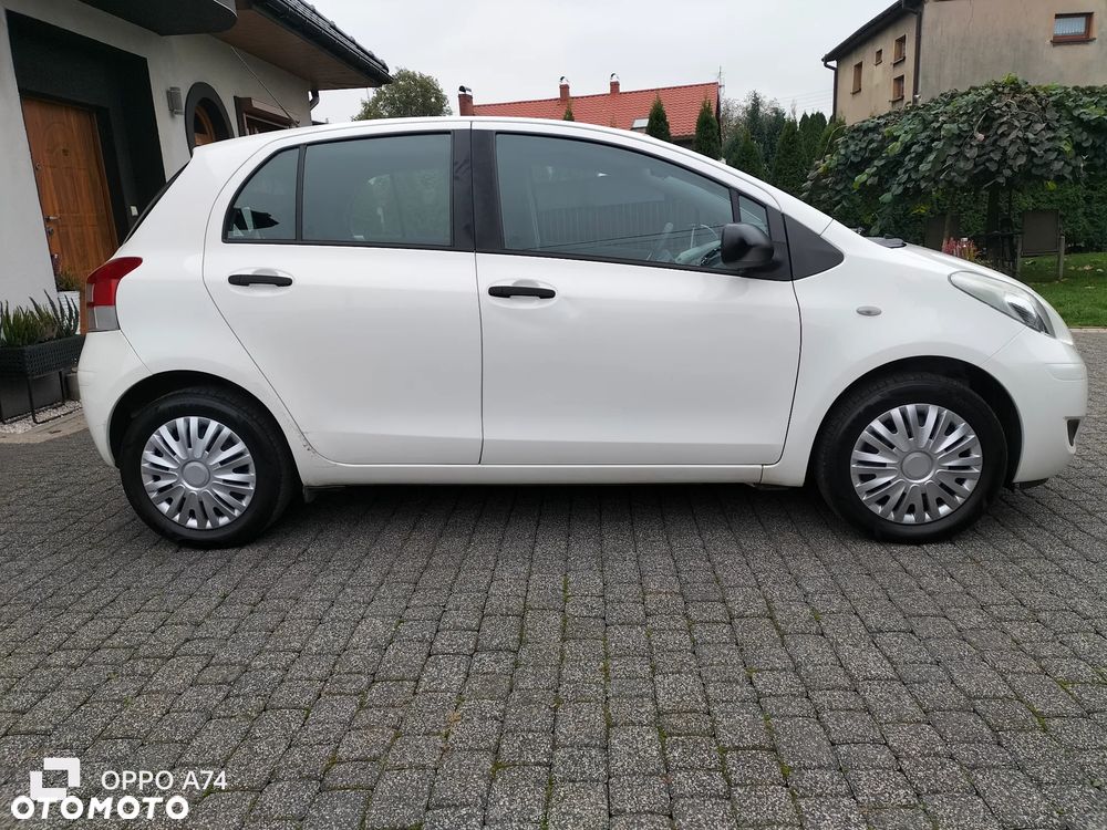Toyota Yaris 1.0 Sol - 5