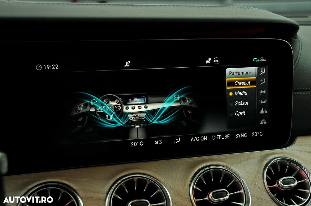 Mercedes-Benz CLS - 24