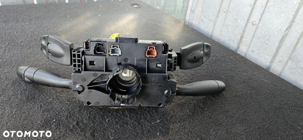 Przełącznik zespolony taśma 96605592xt Peugeot 307 - 2