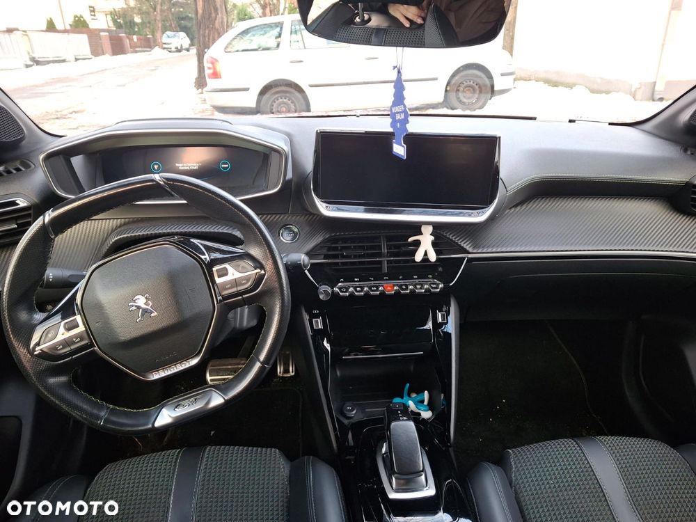 Peugeot 208 GT Line - 12