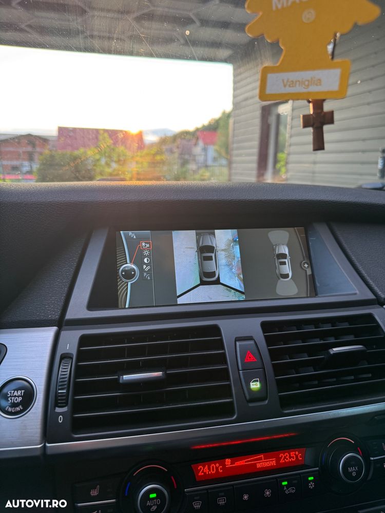BMW X6 xDrive40d - 10