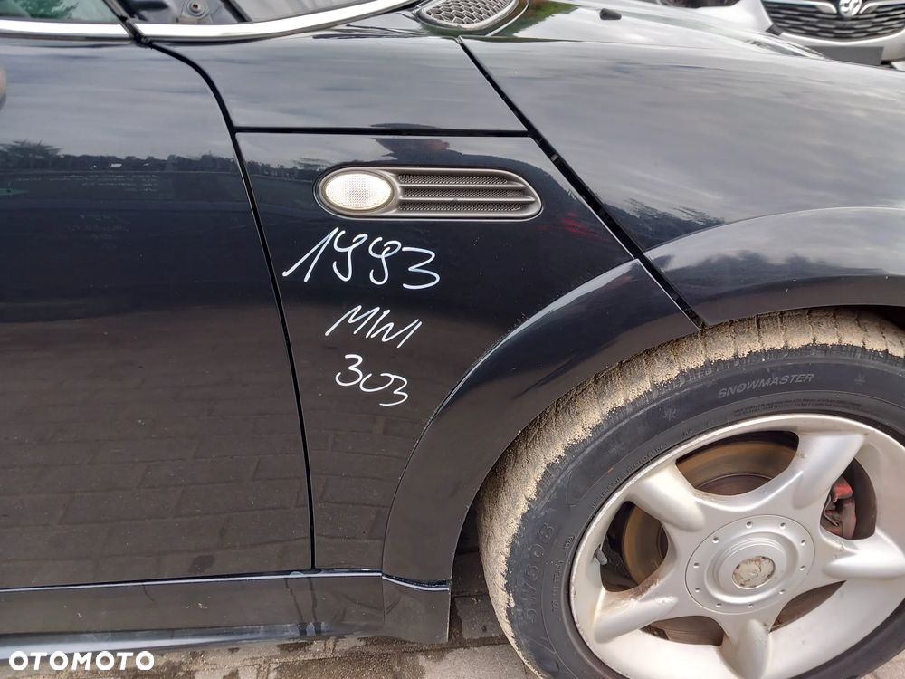 MINI COOPER R50 BŁOTNIK PRAWY PRZEDNI PRAWY PRZÓD KOLOR: 303