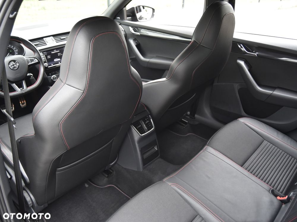 Skoda Octavia 2.0 TDI 4x4 DSG RS - 21