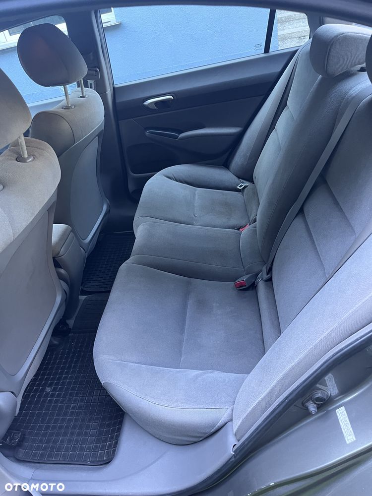 Honda Civic - 8