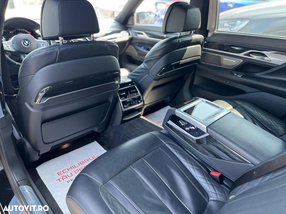 BMW Seria 7 745e AT PHEV - 23