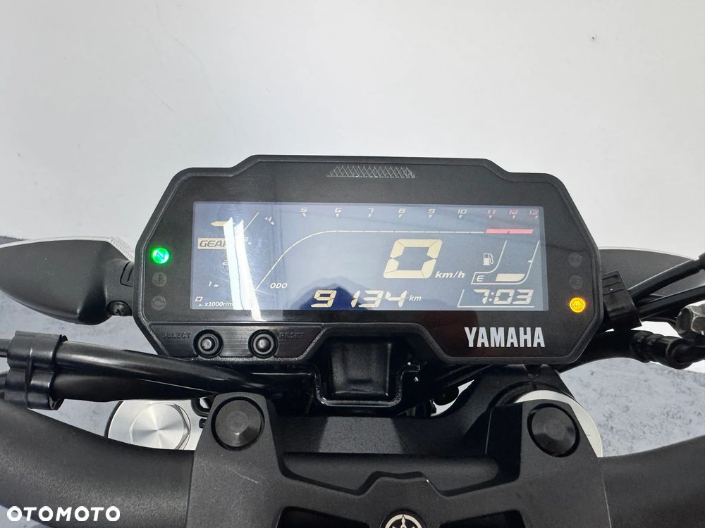 Yamaha MT - 10