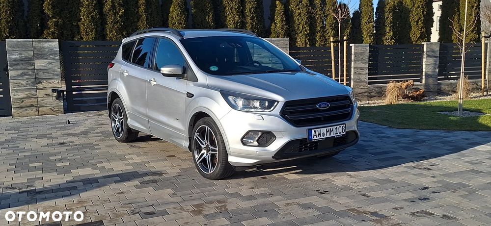 Ford Kuga 2.0 TDCi 4x4 ST-Line - 4