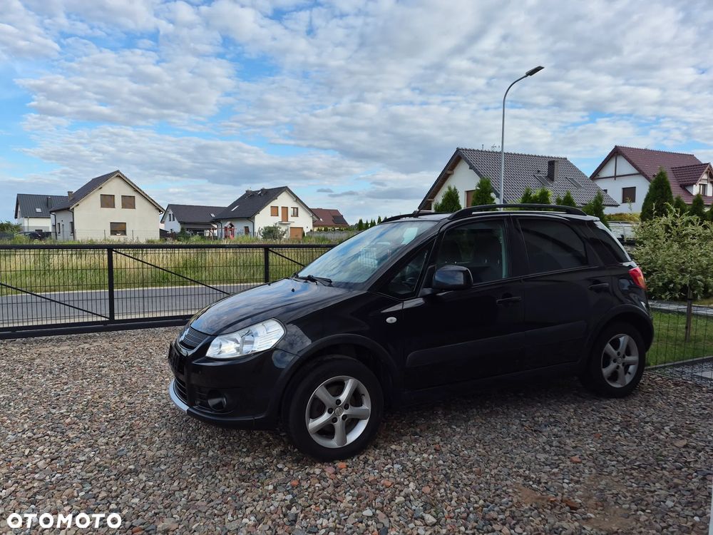 Suzuki SX4 1.6 VVT 4x4 Comfort - 2